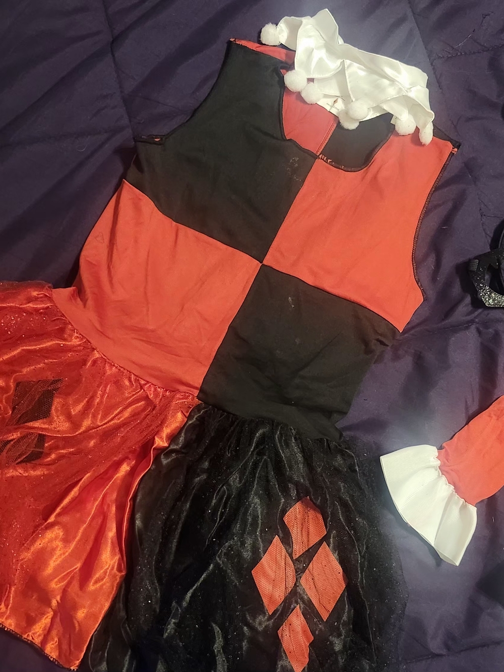 DC Comics Red, Black and White Harley Quinn Inspired Girls Costume